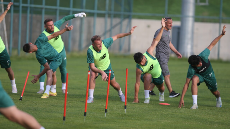İşte Bursaspor'un yeni sezon kaptanları