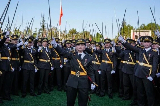 İşte teğmenlerin ihraç kararının gerekçesi