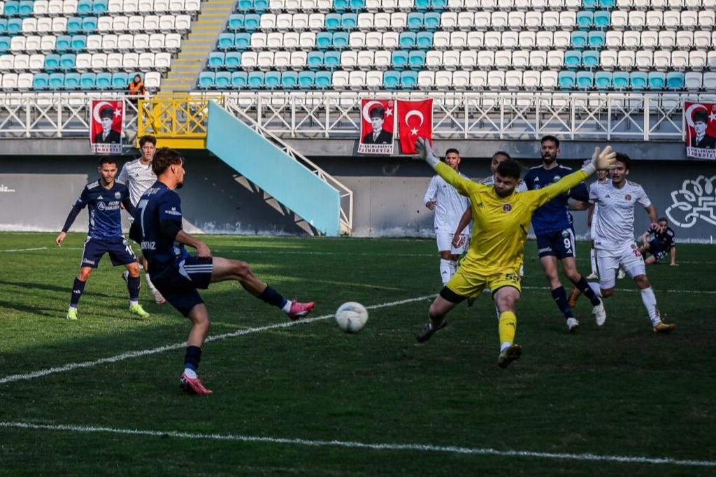İvko Gancev ilk maçını farklı kazandı