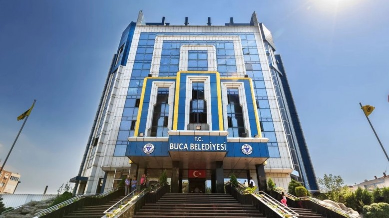 İzmir'in Buca Belediyesi'ne operasyon! 28 gözaltı