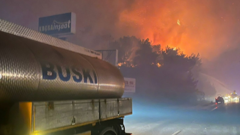 İzmir'e yardım edin...