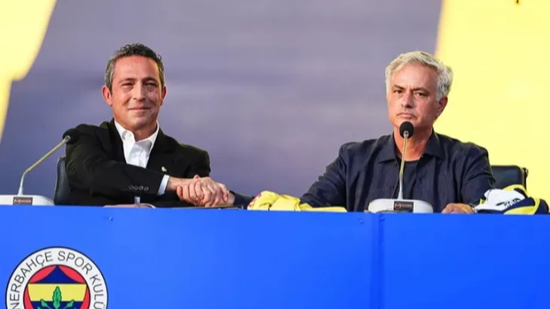 Jose Mourinho o ismi Fenerbahçe'ye getiriyor