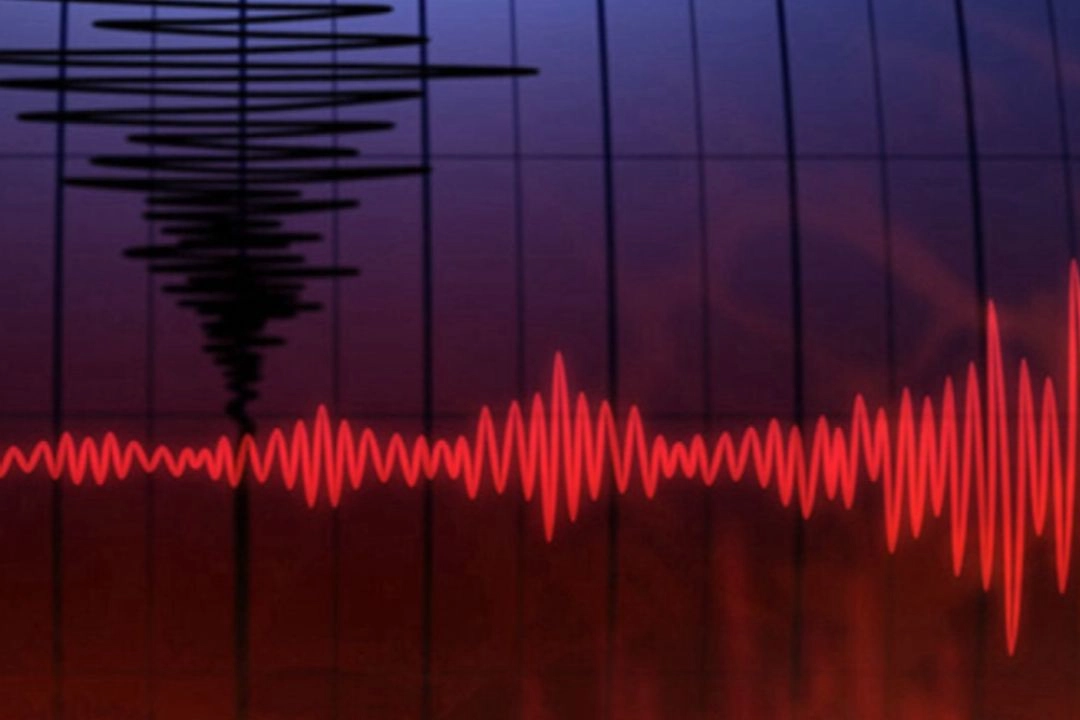 Karadeniz'de korkutan deprem!