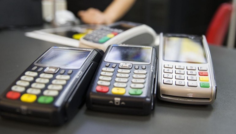 Kredi kartlarında yeni dönem! Hangi kartlar karardan etkilenecek?