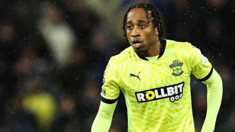 Kyle Walker-Peters, Beşiktaş için geliyor