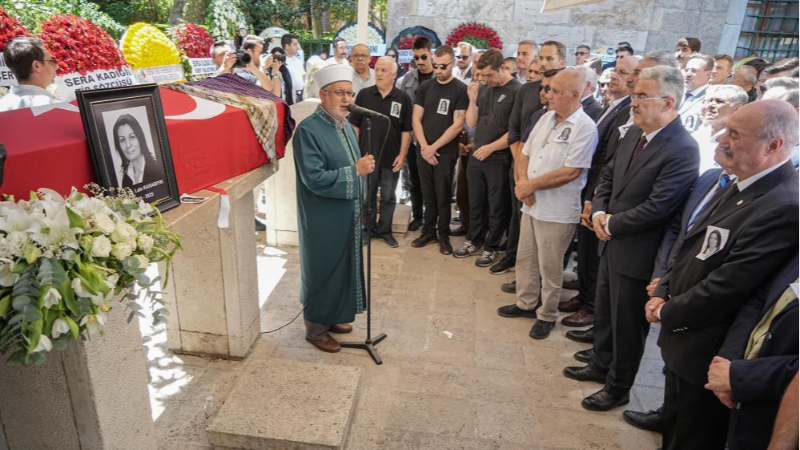 Lale Karabıyık son yolculuğuna uğurlandı