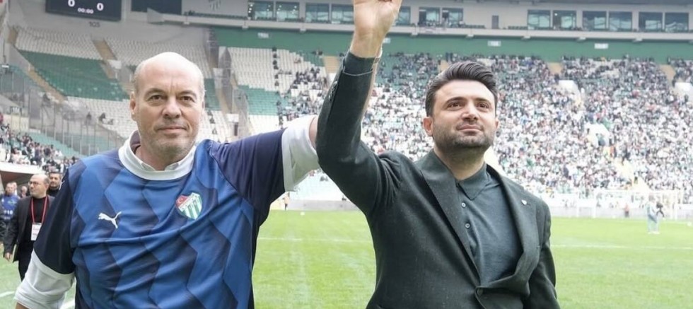 Levent Kızıl; Bursaspor seneye Süper Lig'i kutlayacak