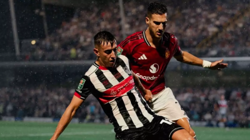 Manchester United'a büyük şok; 4. lig takımına elendiler