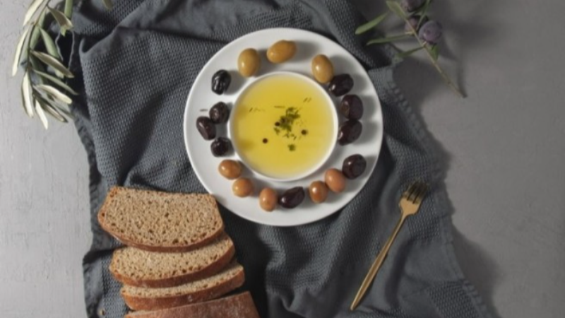 Marmarabirlik zeytin üreticisinin yüzünü güldürüyor