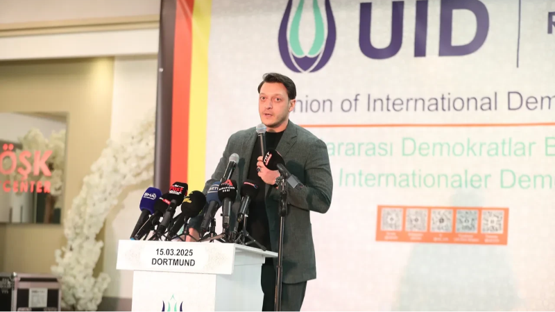 Mesut Özil'den çarpıcı Fenerbahçe açıklaması