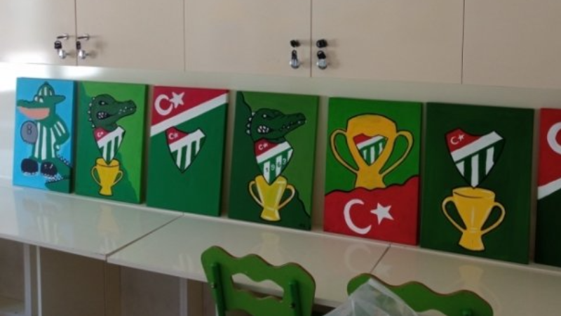 Minik fırçalarından dökülen Bursaspor sevgisi