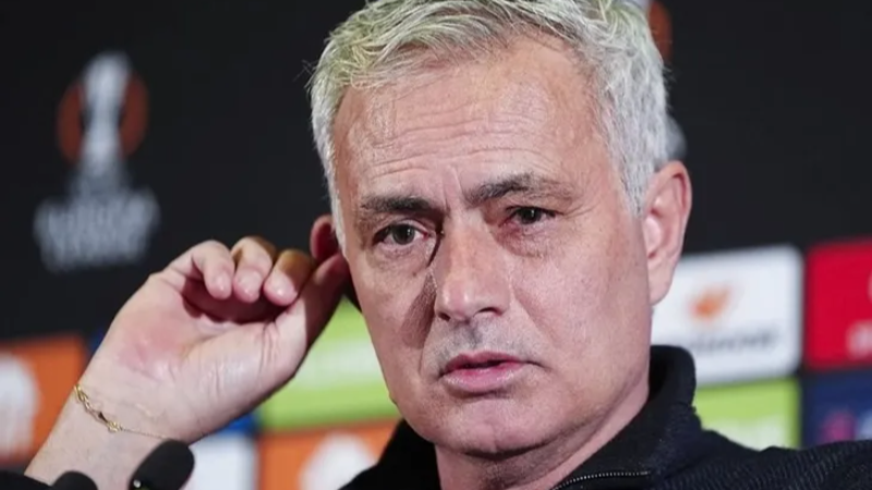 Mourinho 2 futbolcuyu gözden çıkardı