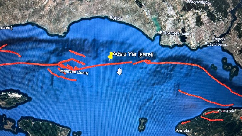 Naci Görür'den deprem sonrası açıklama; Dikkatli olmak lazım...