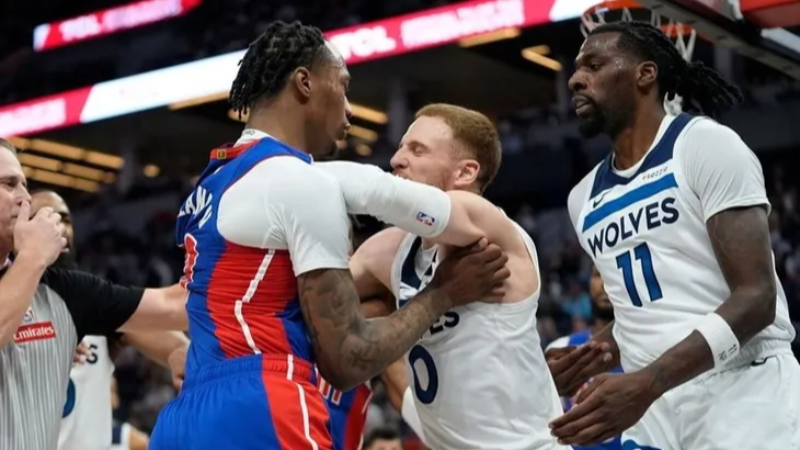 NBA'de basketler değil yumruklar konuştu!