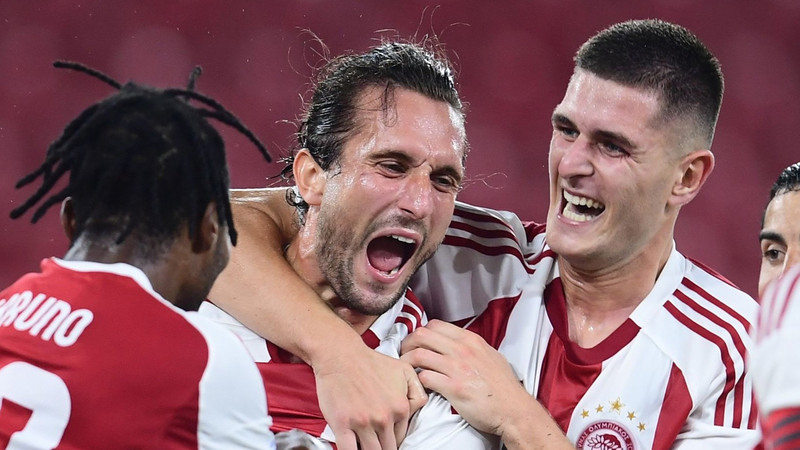 Ne yaptın sen Yusuf Yazıcı; O nasıl gol öyle...