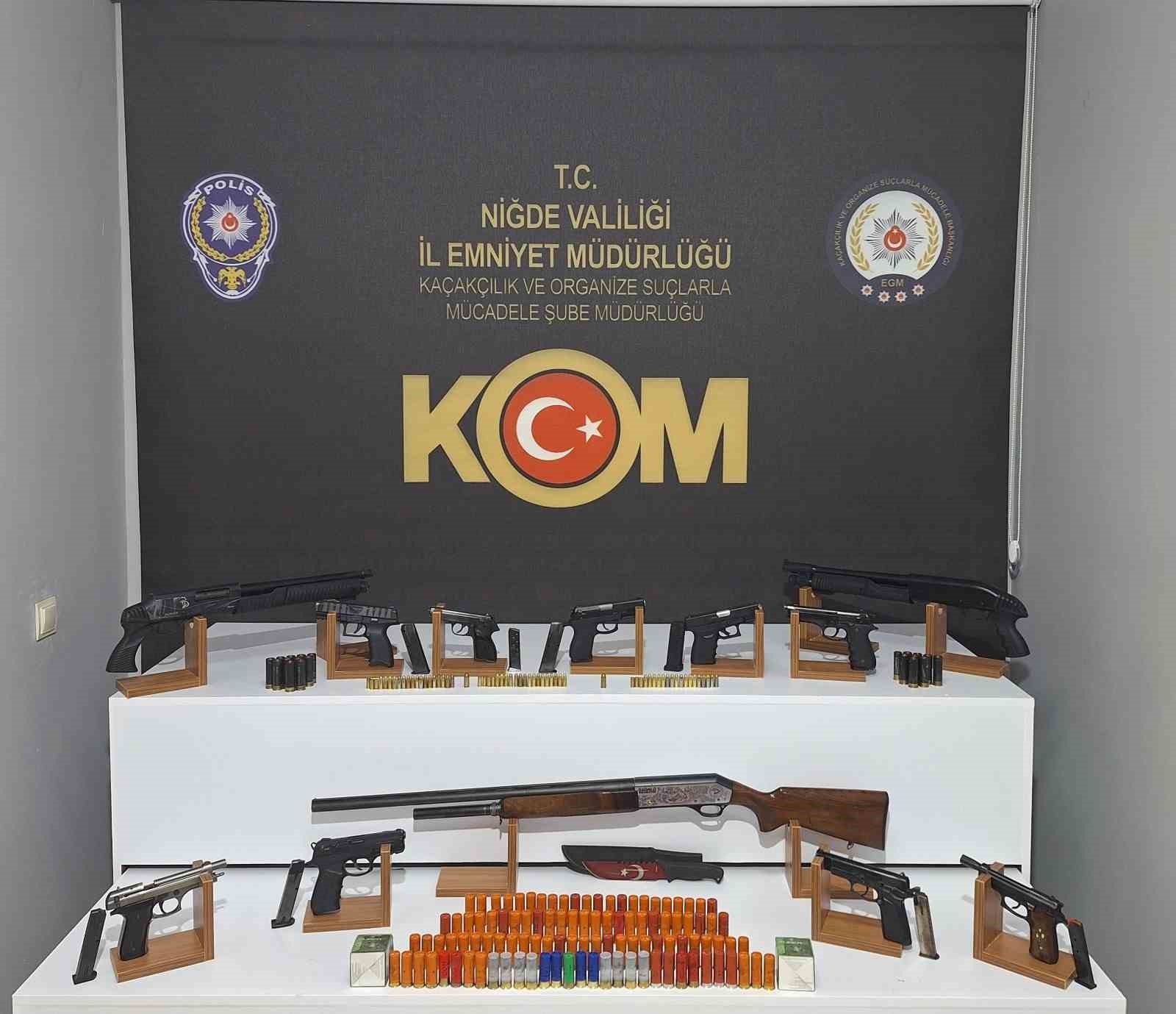 Niğde’de ruhsatsız silah operasyonu: 16 şüpheli gözaltında