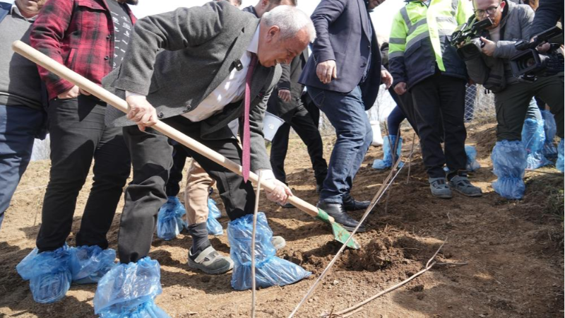 Nilüfer Belediyesi'nden çiftçiye bir destek daha
