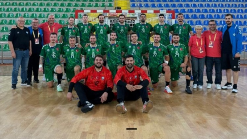 Nilüfer Belediyespor tam gaz devam