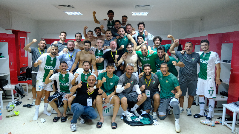 Of of of... Bursaspor' a bak...