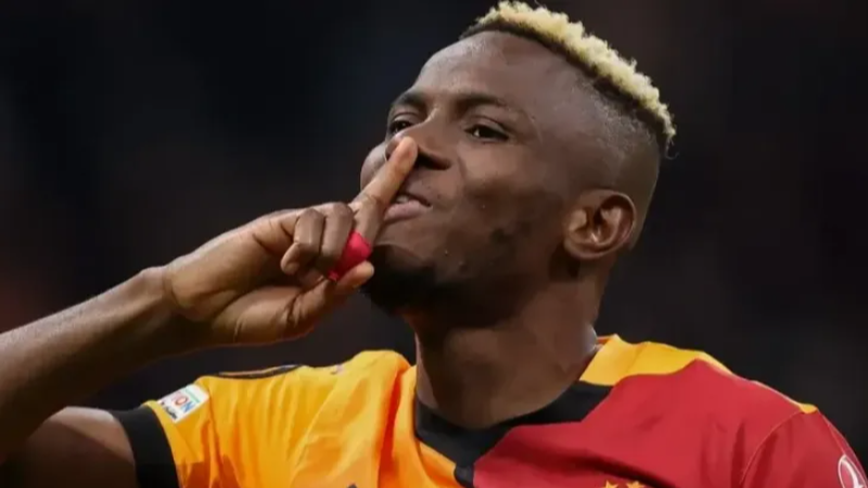 Osimhen Galatasaray'da kalacak mı? Net kararını verdi...