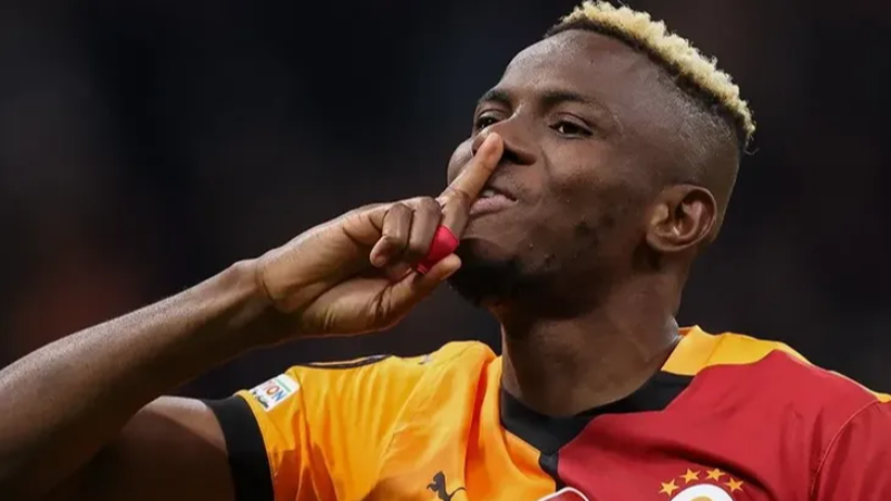 Osimhen gitti gider; Eski Galatasaraylı işi bitiriyor