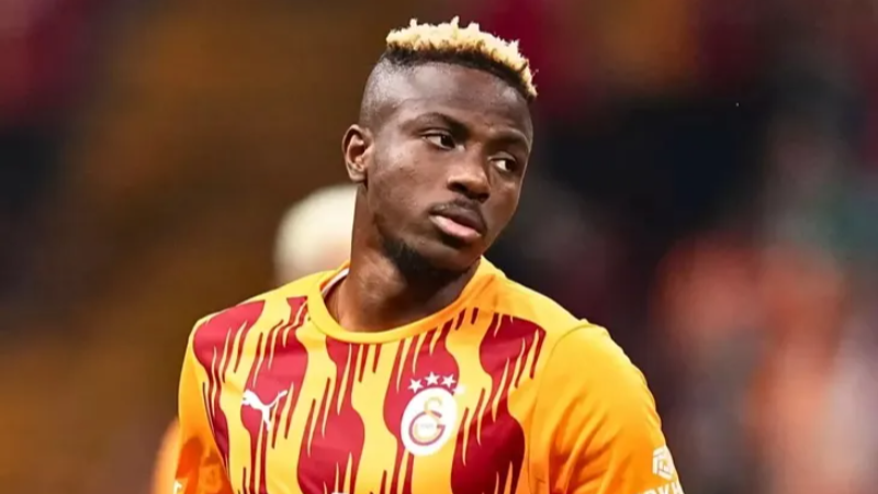 Osimhen'in yeni adresi Premier Lig...