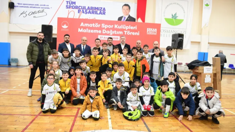 Osmangazi Belediyesi amatör spor kulüplerinin yanında