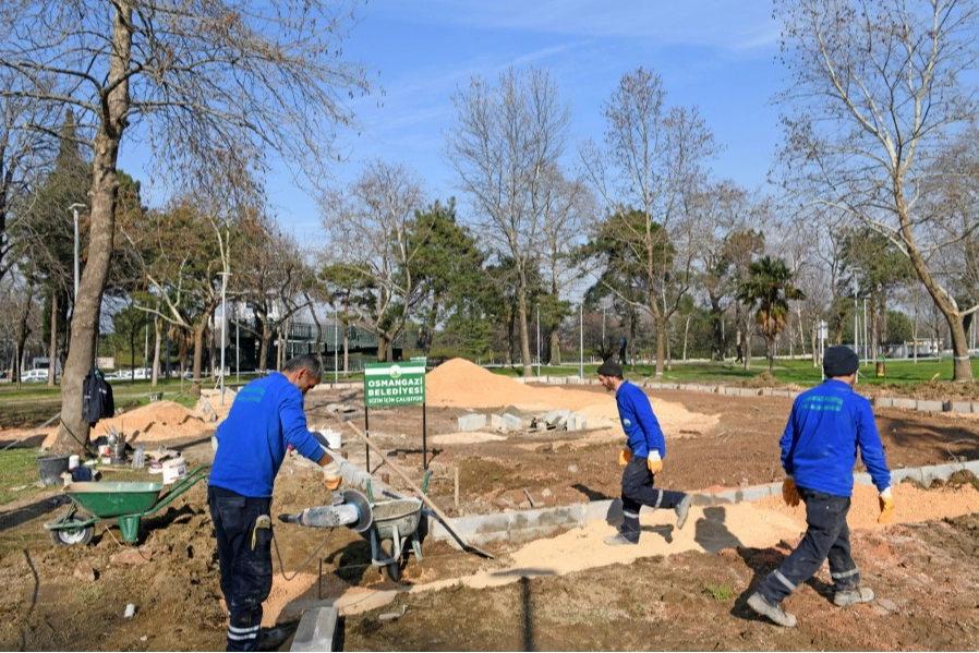 Osmangazi Belediyesi'nden gençlere basketbol sahası