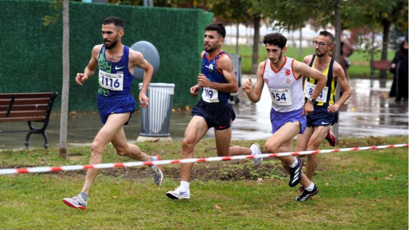 Osmangazili atletler fırtına gibi; Rota şimdi Portekiz...