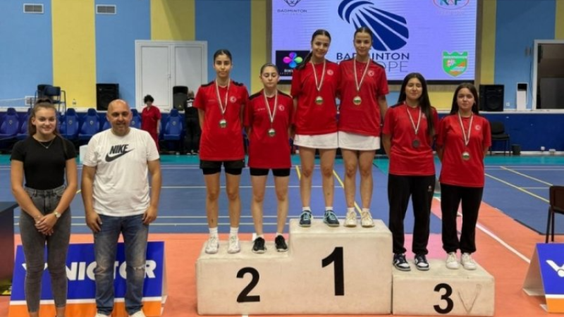 Osmangazili badmintoncular yine başardı!