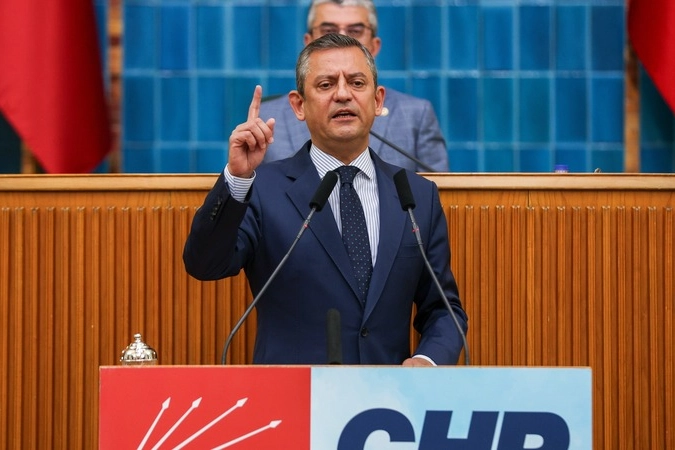 Özgür Özel CHP’nin yeni yol haritasını açıkladı