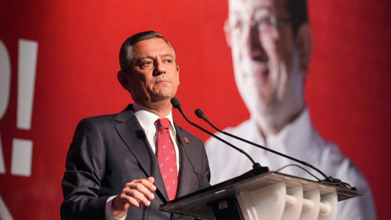 Özgür Özel’den İBB soruşturmasına tepki