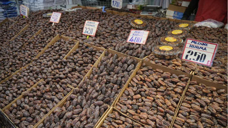 Ramazan ayının vazgeçilmezi Hurma bakın kaç lira oldu?