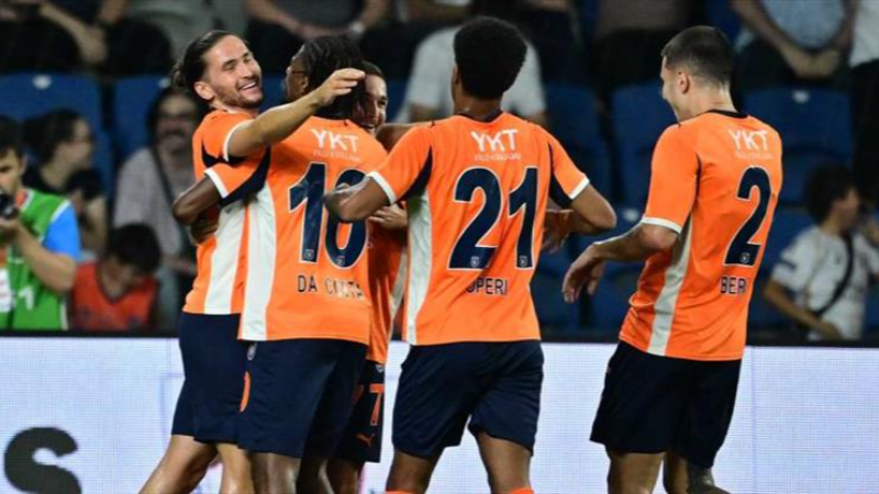 Rams Başakşehir, güle oynaya turladı