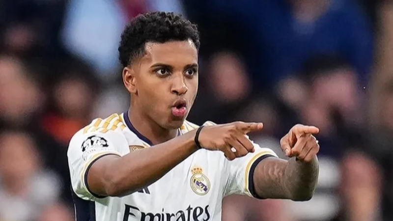 Real Madrid'in genç yıldızı rekor ücretle Premier Lig'e doğru!