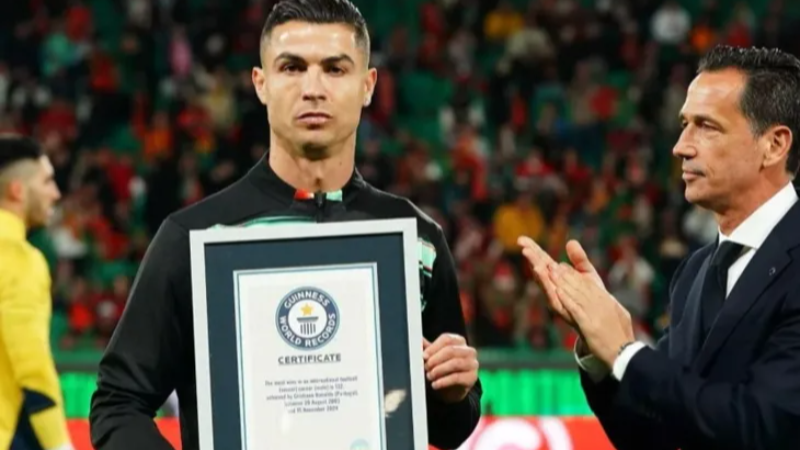 Ronaldo'nun başaramadığı ne kaldı!