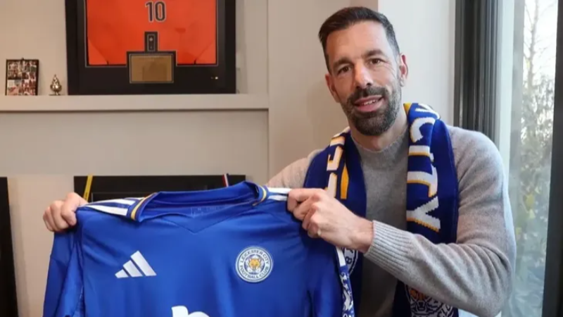 Ruud Van Nistelrooy ile yollar ayrıldı!