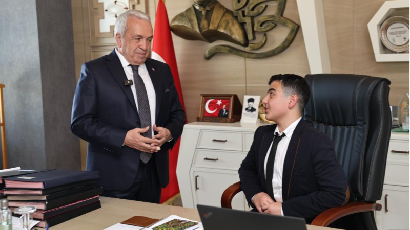 Şadi Özdemir; Çocuklarımız, Cumhuriyetçi olsunlar,  Atatürkümüzün değerlerine sahip çıksınlar