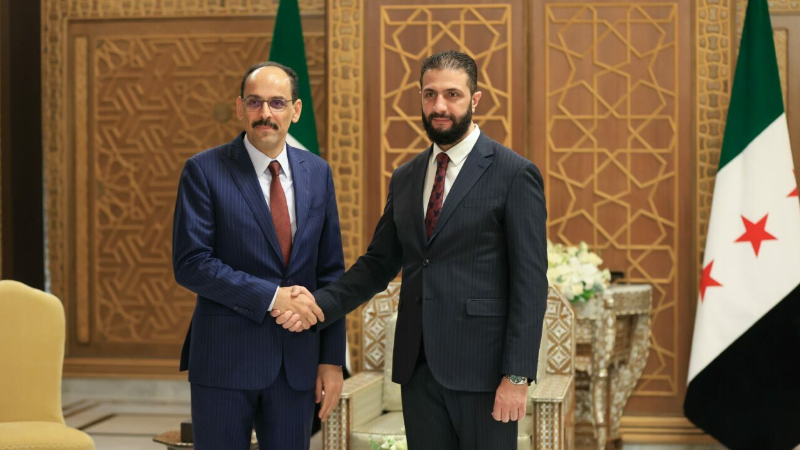 Şam’da kritik görüşme; İbrahim Kalın, Ahmed Sara ile bir arada...