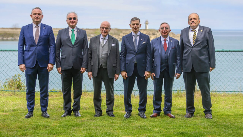 Şampiyon Divan Başkanları buluştu!