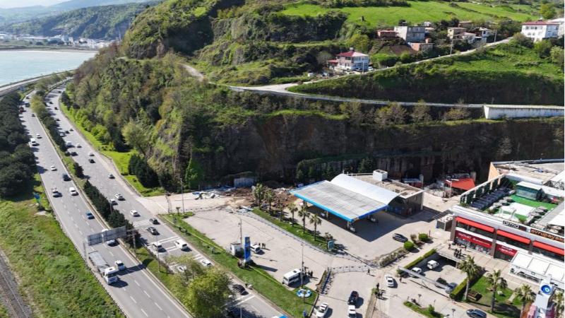 Samsun'da heyelan bölgesi havadan böyle görüntülendi