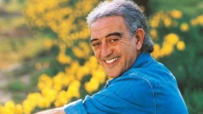 Sanat Dünyası şokta; Edip Akbayram'ı kaybettik!