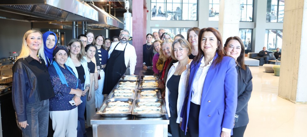 Sennur Sezer’in “Eski İkramları” Nilüfer'de canlandı