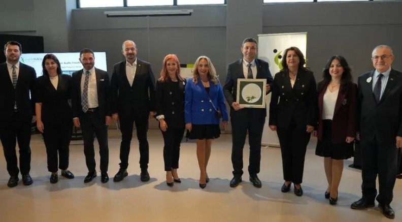 SİVİLAY ödülleri Bursa'da sahiplerini buldu!