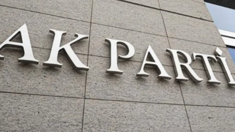 Siyaset yine karıştı; İki CHP'li belediye AK Parti'ye mi geçiyor?