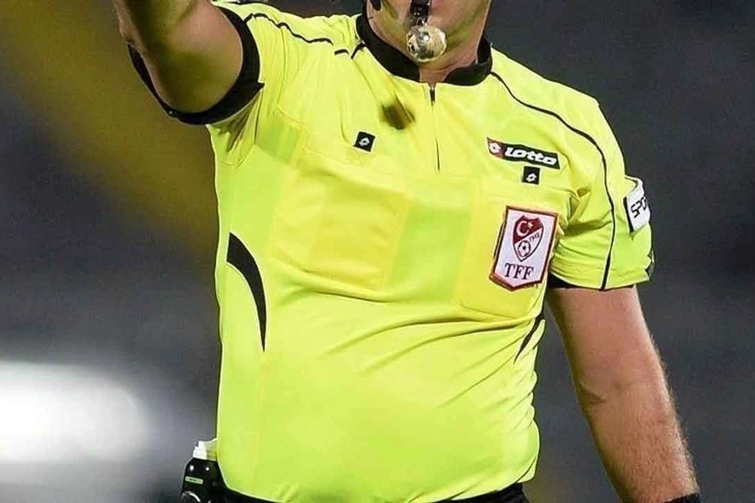 Süper Lig'in ikinci yarısında görev alacak hakemler belli oldu