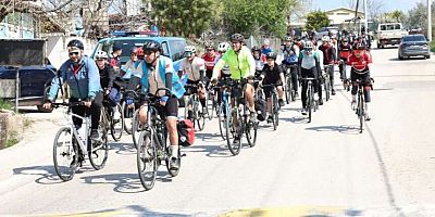120’ye yakın bisikletçi Bursa Nilüfer’de buluştu!