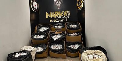 338 bin sentetik ecza hapı ele geçirildi