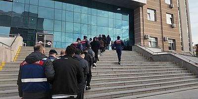 4 ilde 2,1 milyar TL’lik bahis trafiğine şafak operasyonu