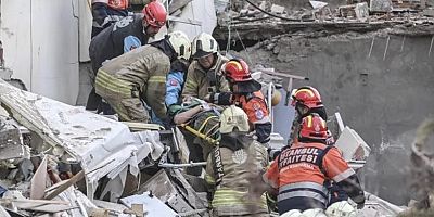 Acı gerçek; 39 yıllık binaya 3 kat kaçak çıkılmış!